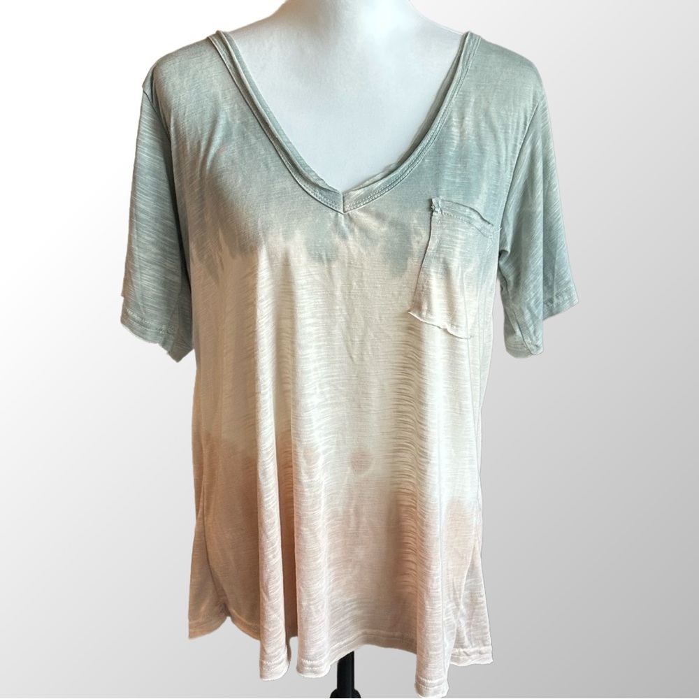 POL T-Shirt NWOT Women’s S  Green Ombré Blend Oversized Tee Relaxed‎ Distressed